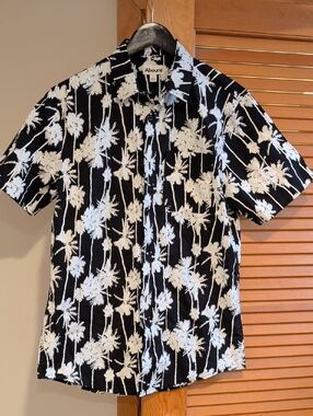 Abound Black and White Palm-Print Short-Sleeve Button-Down Shirt